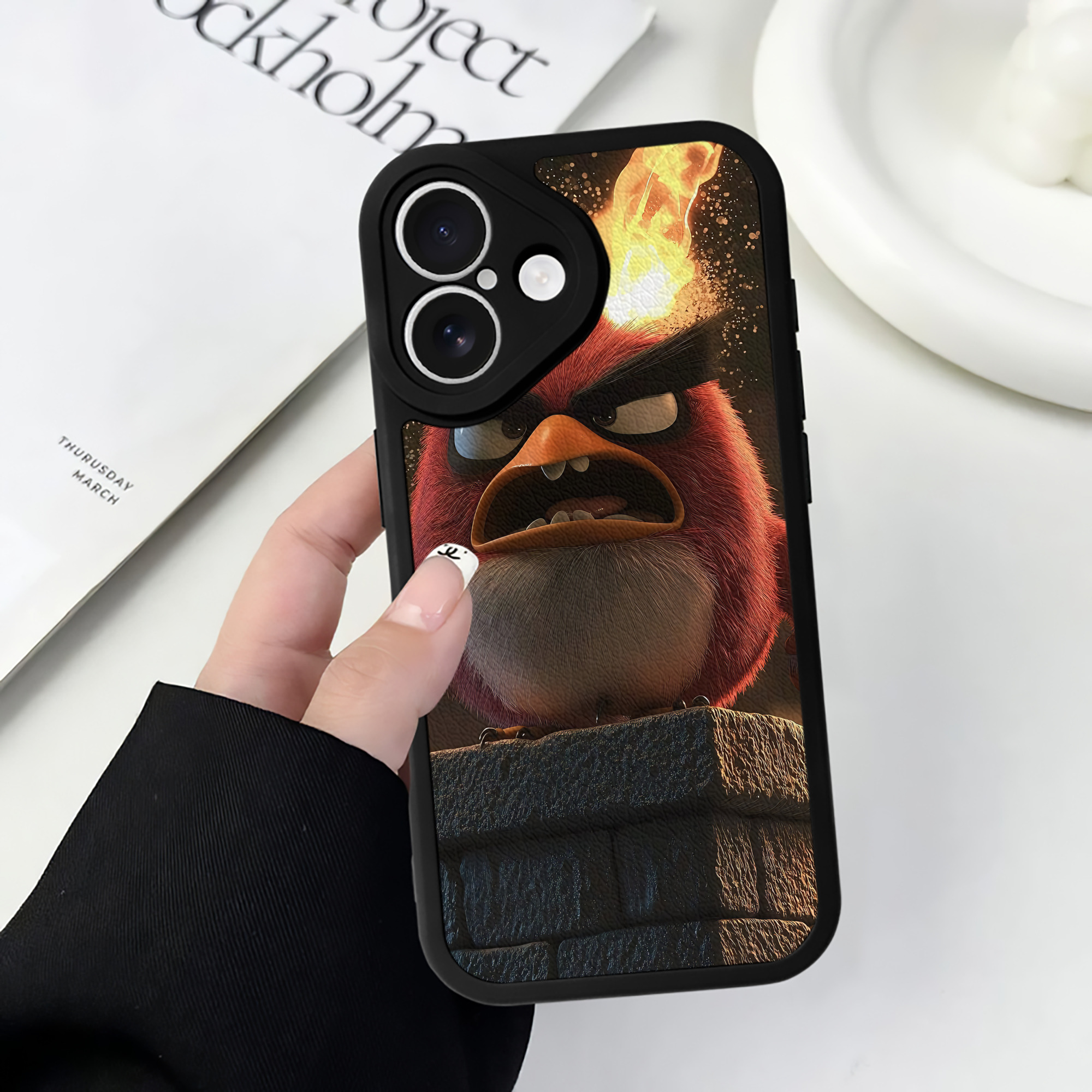 （画像用） Angry Birds アングリーバード 【iPhone 16シリーズ対応】シリコンスマホケース（レザー調） 材質：シリコン